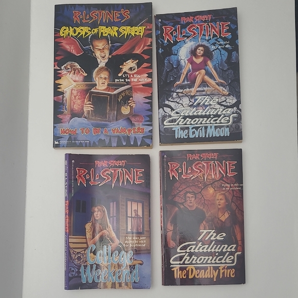 R.L. Stine Book Collection - Picture 1 of 10